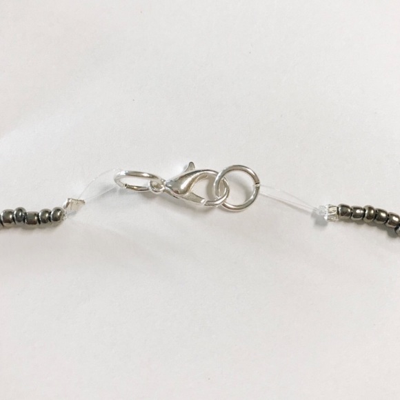 Beaded Chocker Necklace - Picture 5 of 5